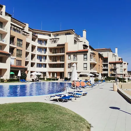 б003 в бийч резорт- море пред прозореца, плаж пред вратата !!! Апартаменты *