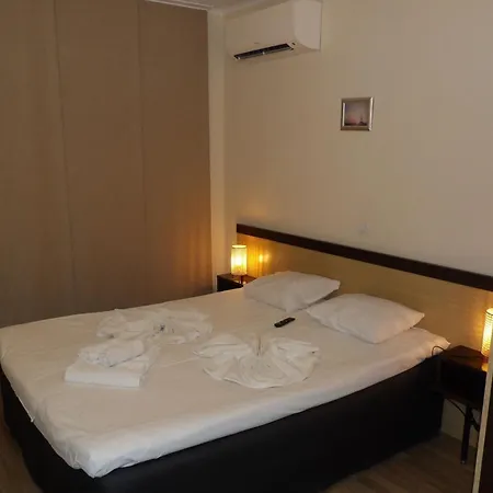 б003 в бийч резорт- море пред прозореца, плаж пред вратата !!! דירה *