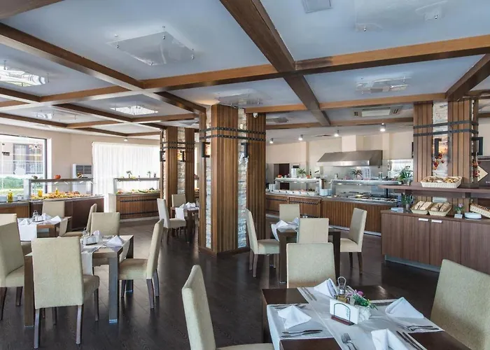 б003 в бийч резорт- море пред прозореца, плаж пред вратата !!! *